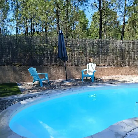 Moderne Avec Piscine Privee Pres De 15 M² * Mercuer